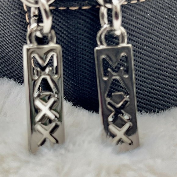 Maxx New York 13" Makeup Bag Black Nylon Outside Clear PVC Inside - Picture 8 of 11